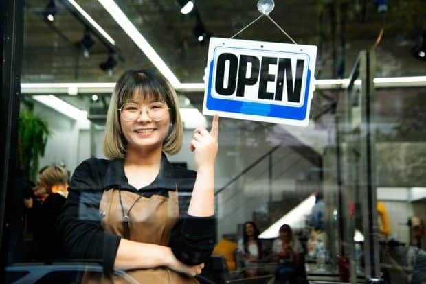 E2 Visa franchise owner