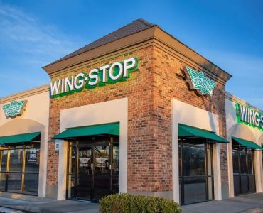 image of wingstop franchise