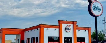 image of the peach cobbler franchise with drive thu